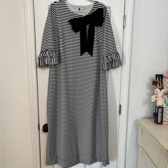 Dainty Jewells Dresses & Skirts - Black and White striped Dainty Jewells dress with bow